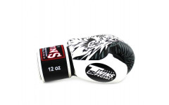 Боксерские перчатки Twins FBGVL50 white 12 oz